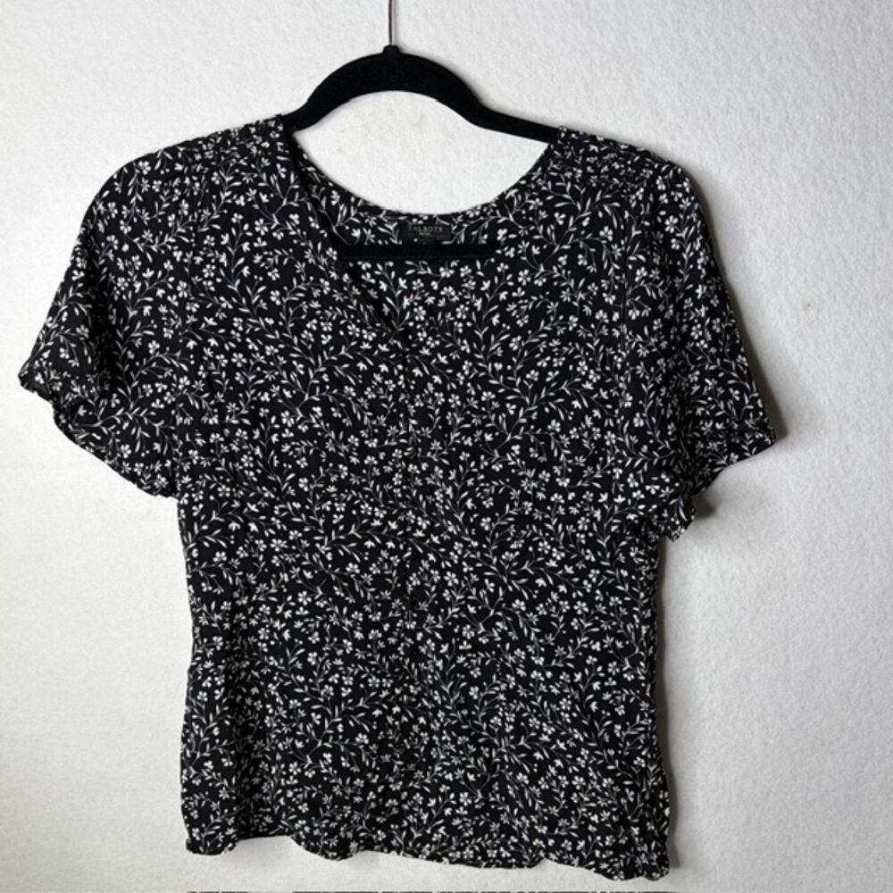 Talbots Petite black floral short sleeve lightweight feminine blouse